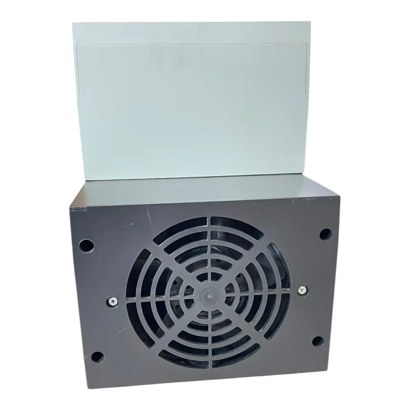 Siemens Simovert Umrichter 22kW 380–500V IP21 6SE2133-3AA01 Frequenzumrichter