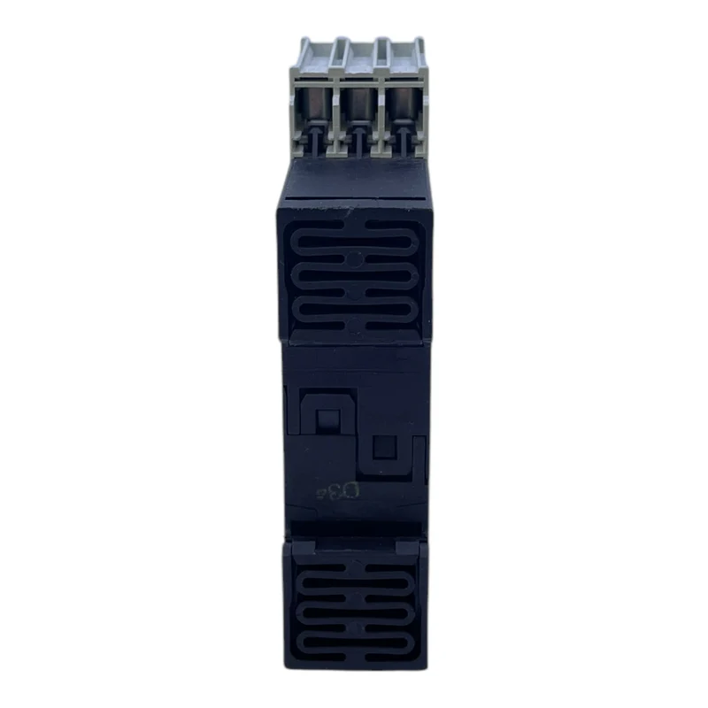 Siemens 3RN1012-1CB00 Motorschutzrelais Siemens 3RN1012-1CB00. Motorschutzrelais