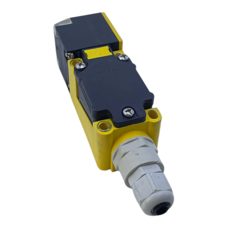 Turck Bi30U-CP40-AP6X2 Induktiver Sensor Turck Bi30U-CP40-AP6X2 Induktiver Senso