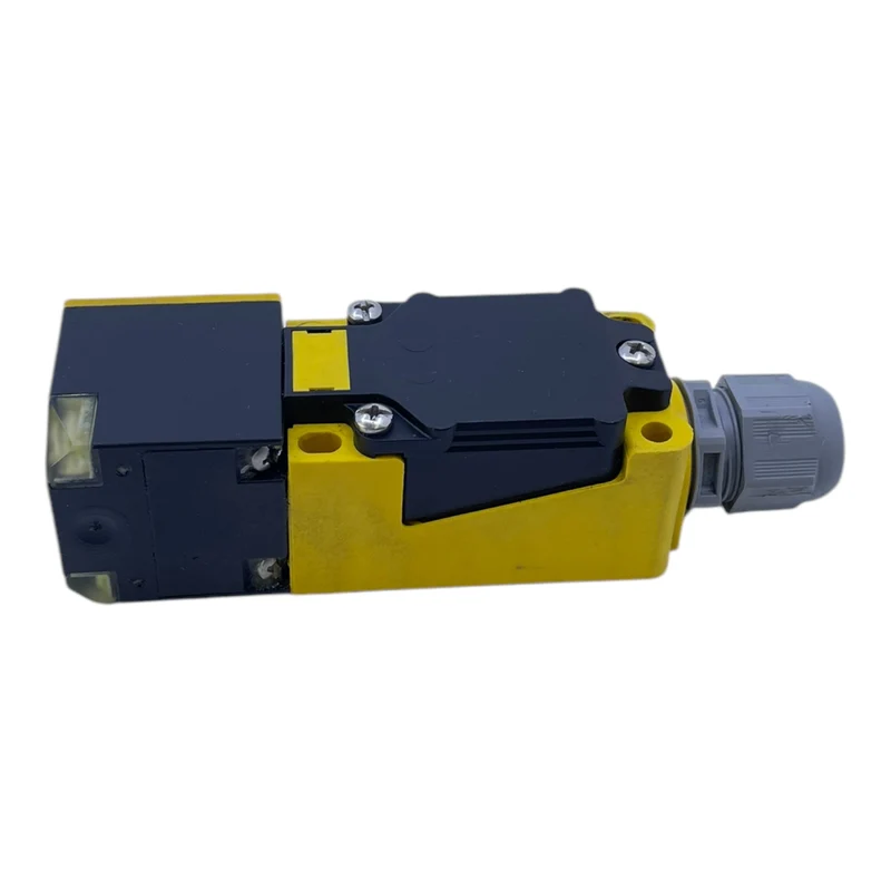 Turck Bi15-CP40-VP4X2/S97 Induktiver Sensor Turck Bi15-CP40-VP4X2/S97 Induktiver
