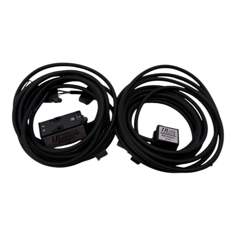 Keyence IB-30 Laser Sensor Keyence IB-30 Laser Sensor Keyence IB-30 Laser Sensor
