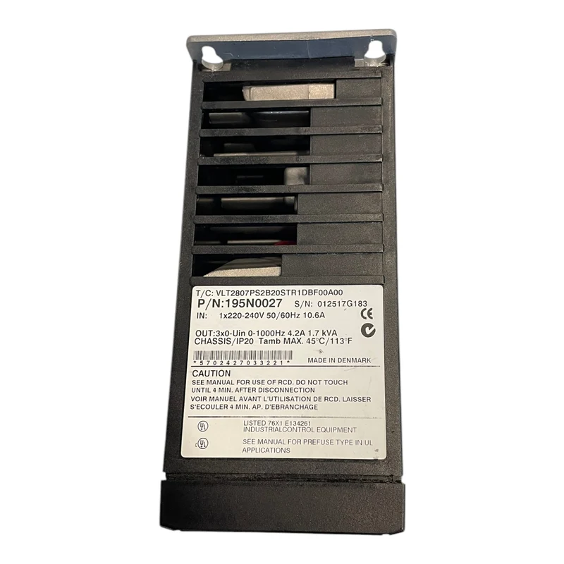 Danfoss 195N0027 Frequenzumrichter 1,7kVA VLT2807PS2B20STR1DBF00A00