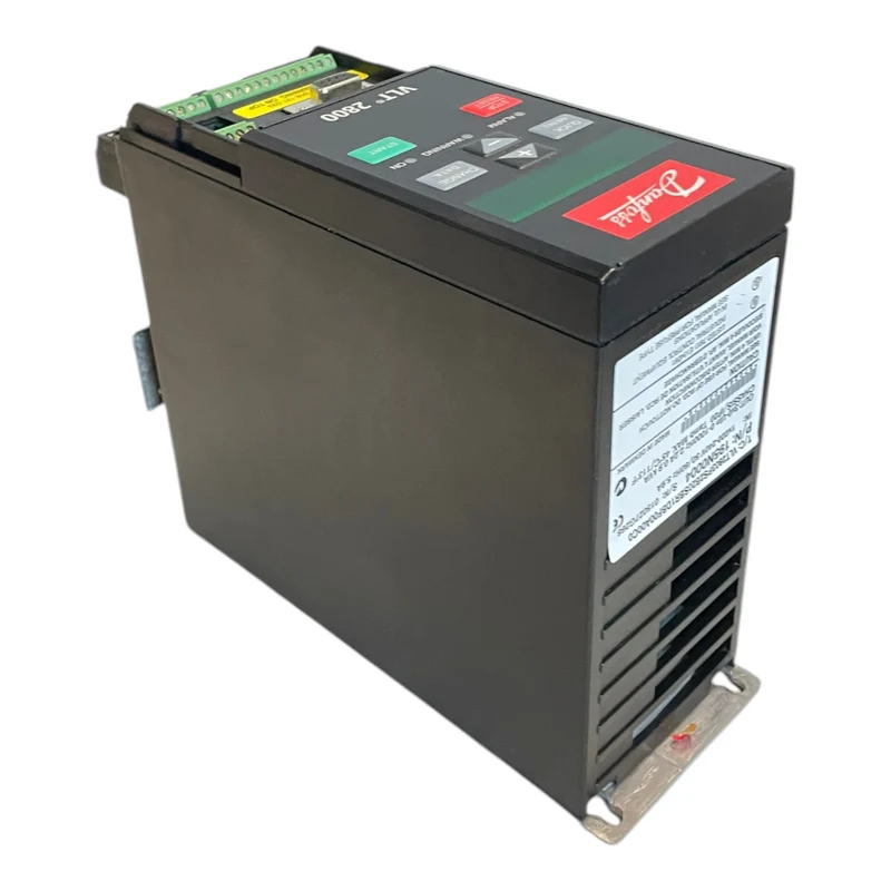 Danfoss 195N0004 Frequenzumrichter 0,9kVA VLT2803PS2B20STR1DBF10A00 Industrie