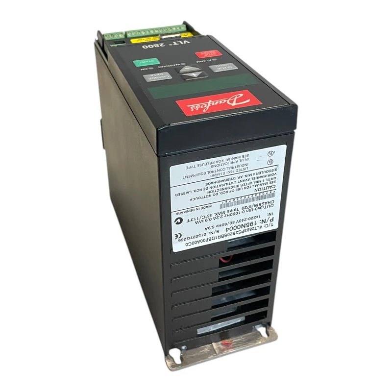 Danfoss 195N0004 Frequenzumrichter 0,9kVA VLT2803PS2B20STR1DBF10A00 Industrie