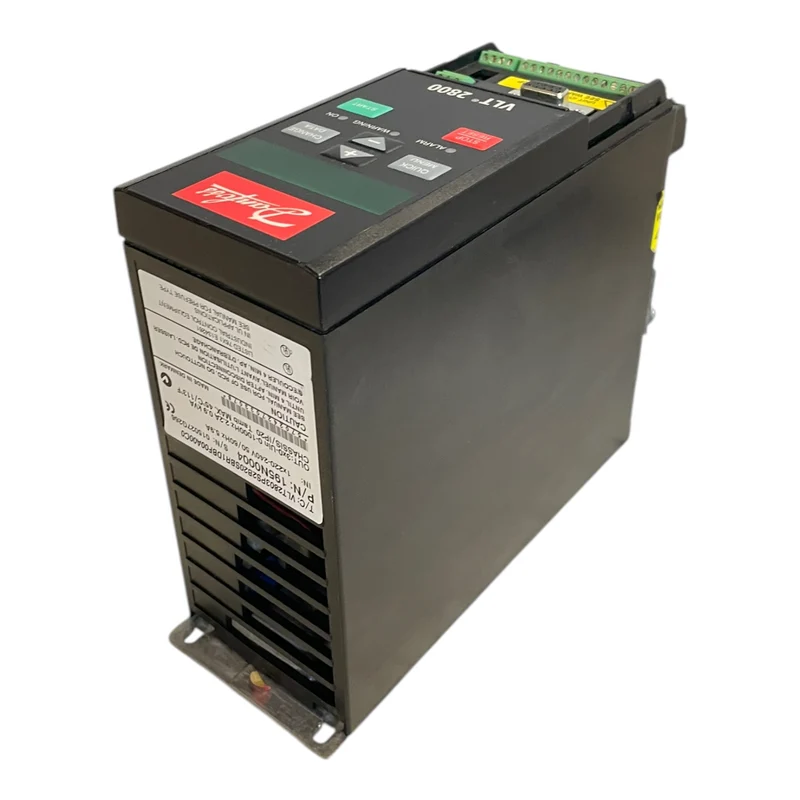 Danfoss 195N0004 Frequenzumrichter 0,9kVA VLT2803PS2B20STR1DBF10A00 Industrie