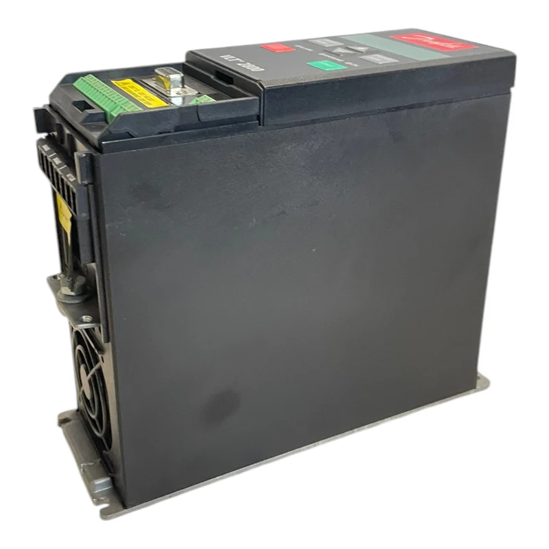 Danfoss 195N0015 Frequenzumrichter 1,3kVA VLT2805PS2B20STR1DBF00A00 Industrie