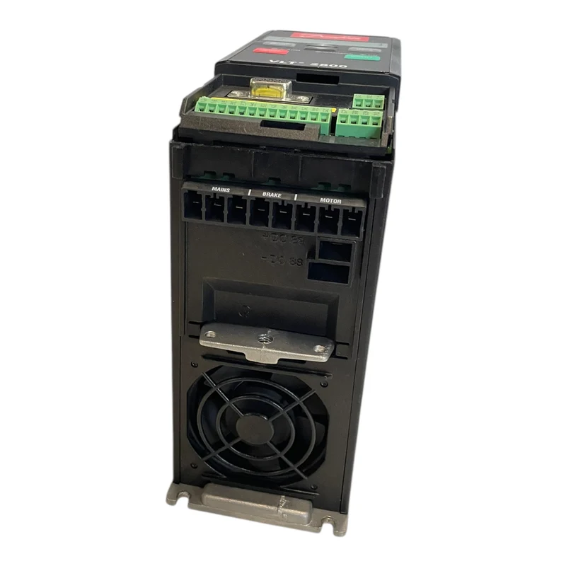 Danfoss 195N0031 Frequenzumrichter 1,7kVA VLT2807PS2B20STR1DBF10A00 Industrie