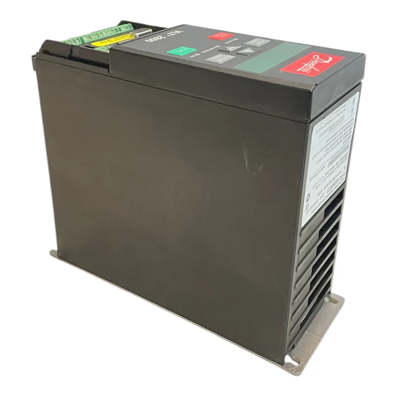 Danfoss 195N0031 Frequenzumrichter 1,7kVA VLT2807PS2B20STR1DBF10A00 Industrie