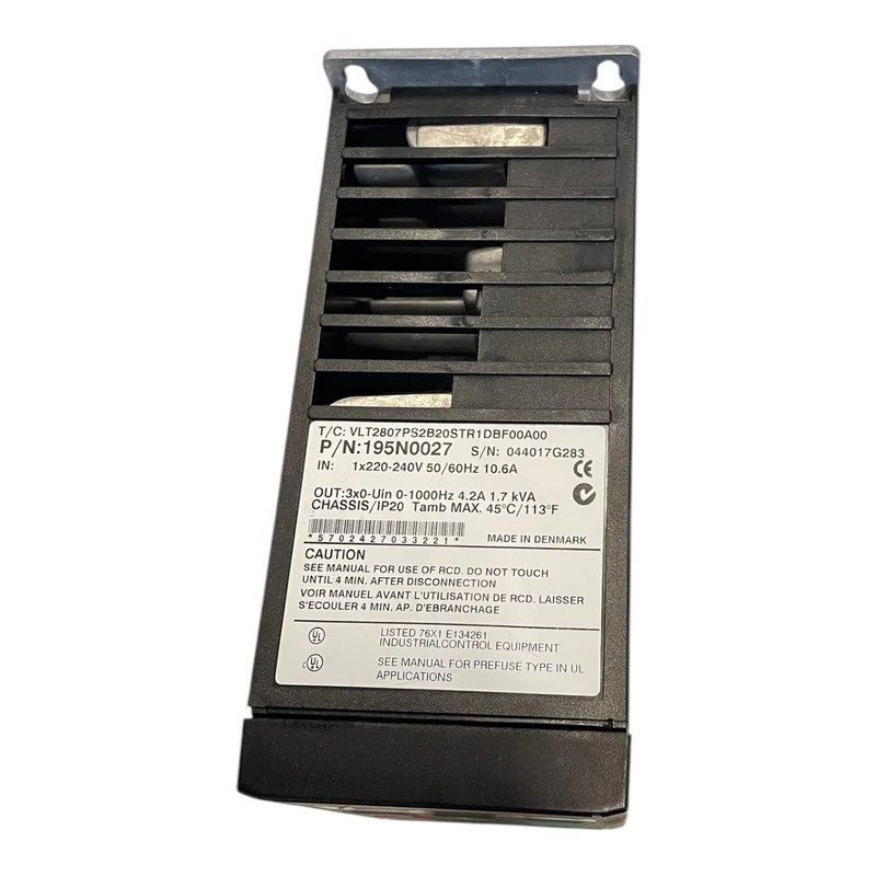 Danfoss 195N0027 Frequenzumrichter 1,7kVA VLT2807PS2B20STR1DBF00A00 Industrie