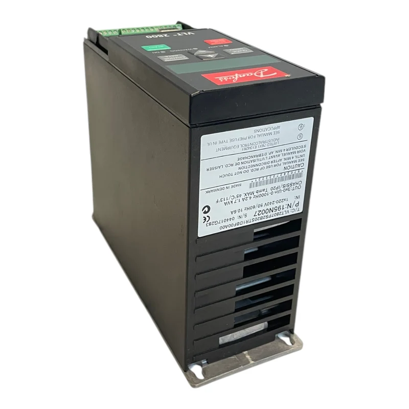 Danfoss 195N0027 Frequenzumrichter 1,7kVA VLT2807PS2B20STR1DBF00A00 Industrie