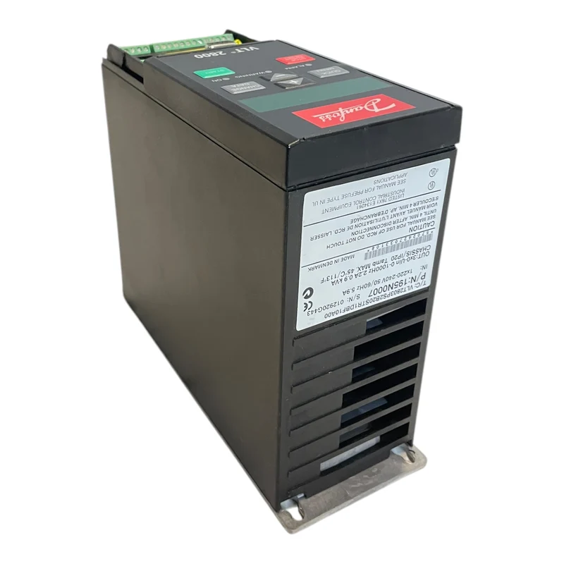Danfoss 195N0007 Frequenzumrichter 0,9kVA VLT2803PS2B20STR1DBF10A00 Industrie
