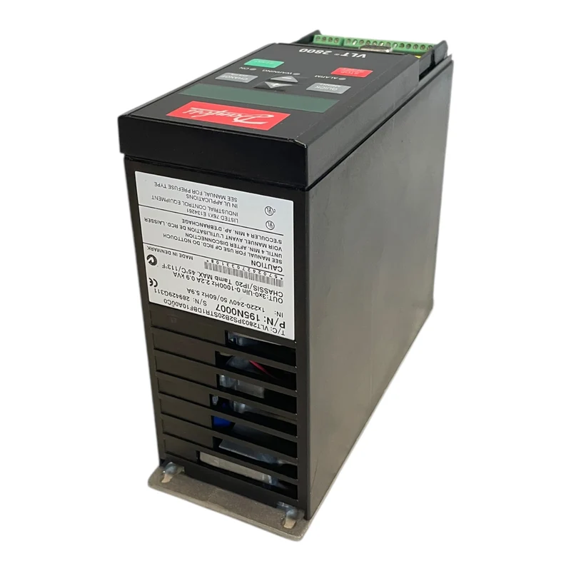 Danfoss 195N0007 Frequenzumrichter 0,9kVA VLT2803PS2B20STR1DBF10A00C0 Industrie
