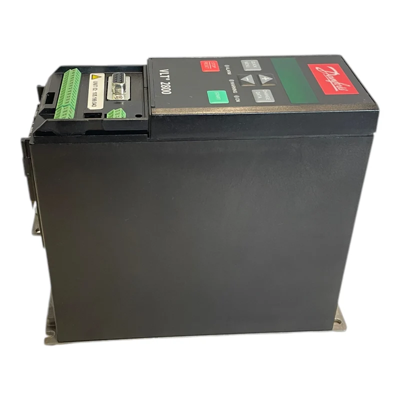 Danfoss 195N0019 Frequenzumrichter 1,3kVA VLT2805PS2B20STR1DBF10A00C0 Industrie