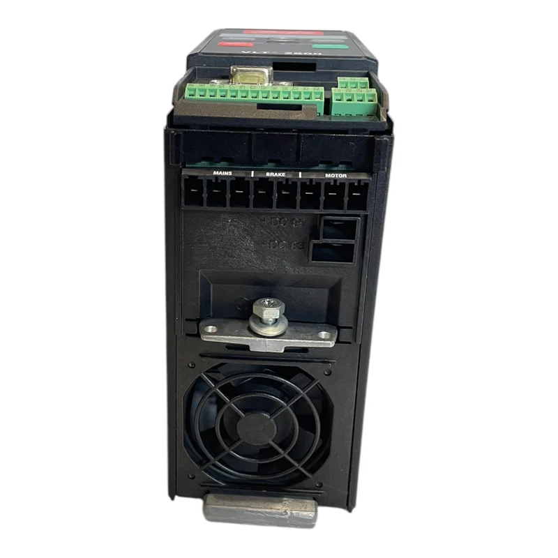Danfoss 195N0019 Frequenzumrichter 1,3kVA VLT2805PS2B20STR1DBF10A00 Industrie