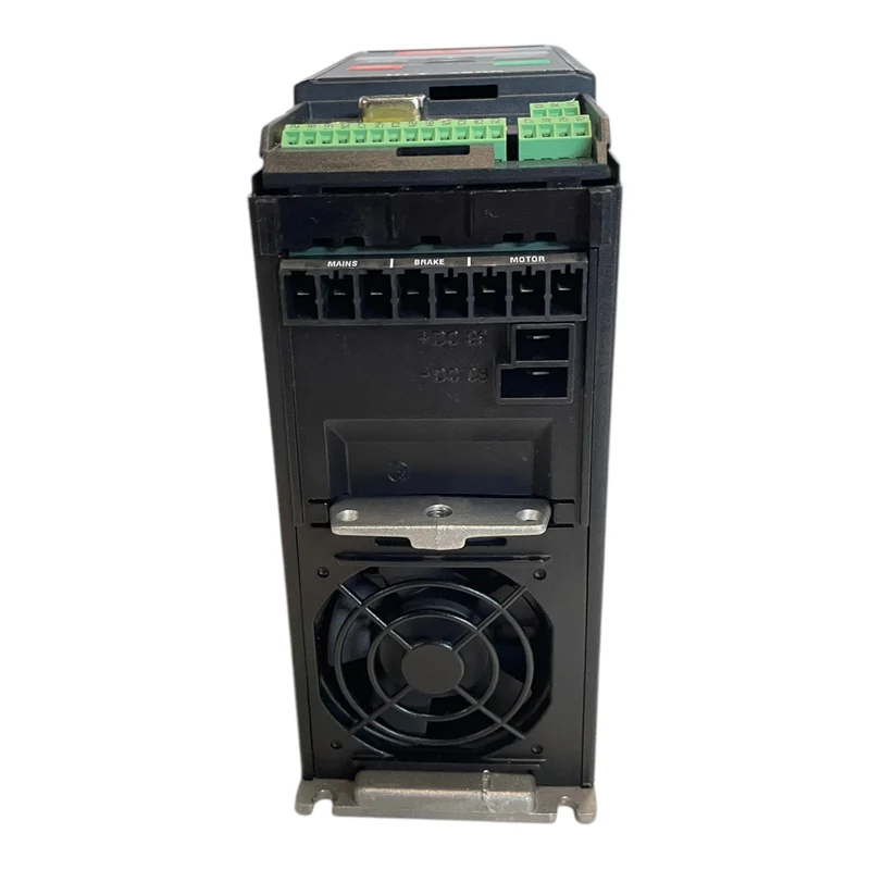 Danfoss 195N0015 Frequenzumrichter 1,3kVA VLT2805PS2B20STR1DBF00A00 Industrie