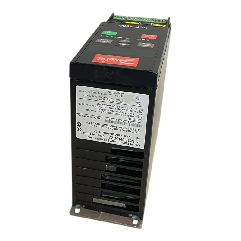 Danfoss 195N0027 Frequenzumrichter 1,7kVA VLT2807PS2B20STR1DBF00A00 Industrie