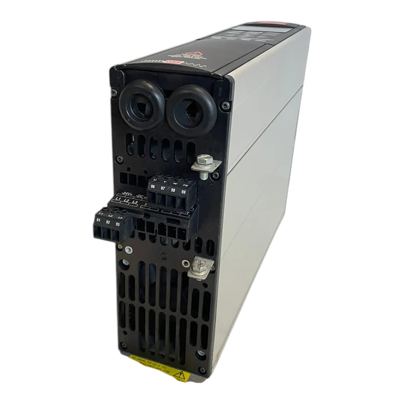Danfoss 175Z0052 Frequenzumrichter 4,3kVA VLT5004PT5B20STR3DLF00A00 Industrie