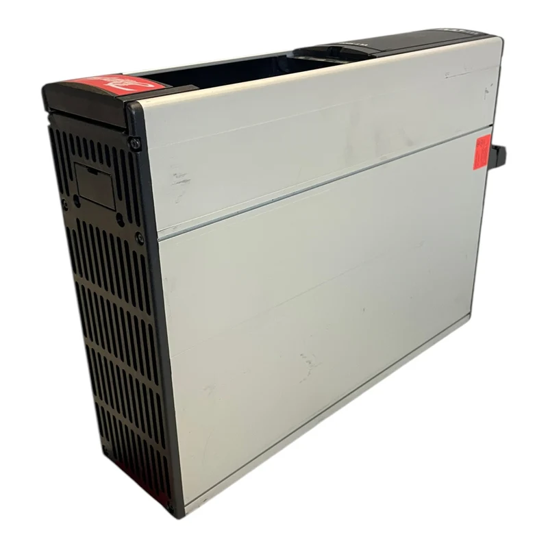 Danfoss 175Z0034 Frequenzumrichter 1,7kVA VLT5001PT5B20STR3DLF00A00 Industrie