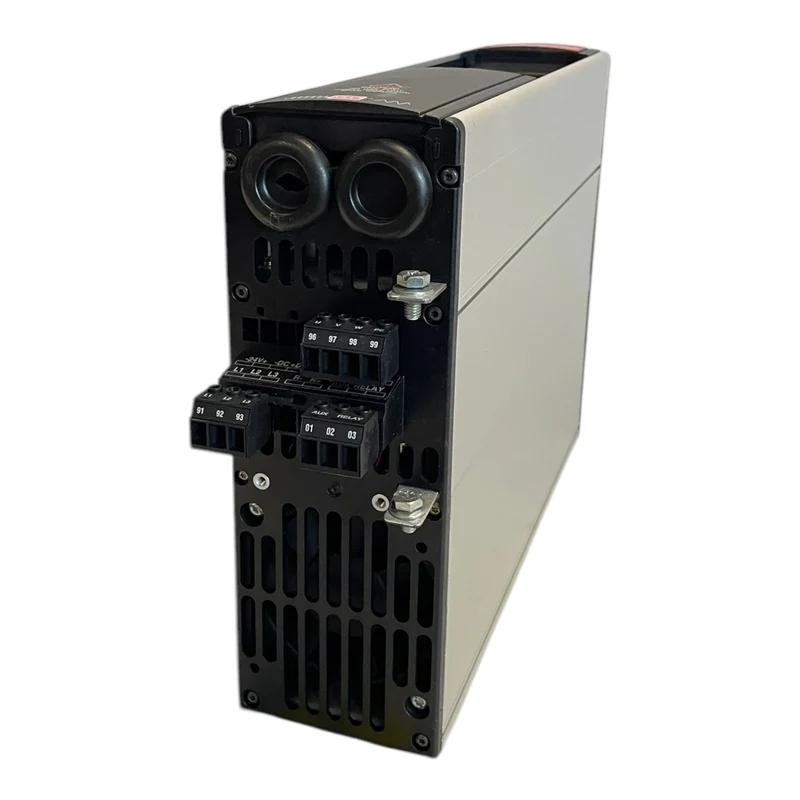 Danfoss 175Z0031 Frequenzumrichter 1,7kVA VLT5001PT5B20STR3D0F00A00C0 Industrie