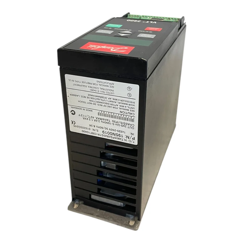 Danfoss 195N0019 Frequenzumrichter 1,3kVA VLT2805PS2B20STR1DBF10A00 Industrie