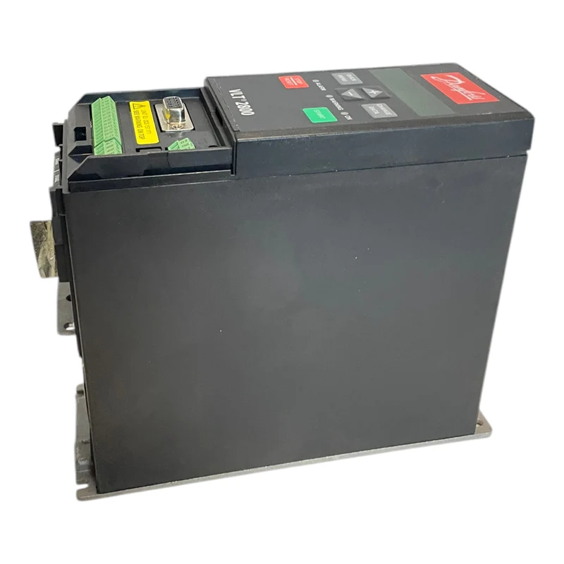 Danfoss 195N0015 Frequenzumrichter 1,3kVA VLT2805PS2B20STR1DBF00A00 Industrie