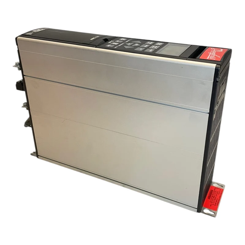 Danfoss 175Z0031 Frequenzumrichter 1,7kVA VLT5001PT5B20STR3D0F00A00C0 Industrie