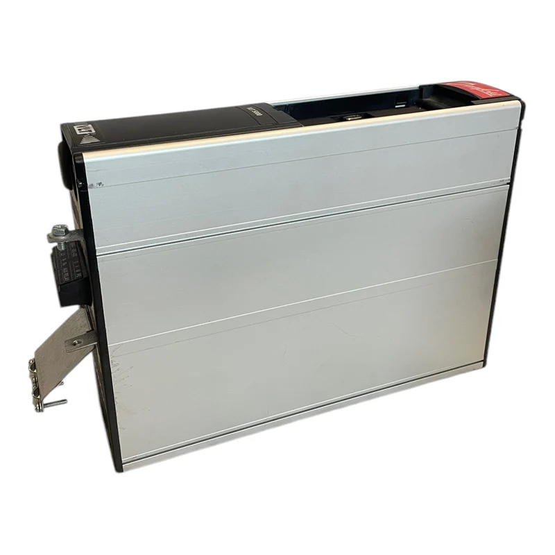 Danfoss 175Z0031 Frequenzumrichter 1,7kVA VLT5001PT5B20STR3D0F00A00C0 Industrie