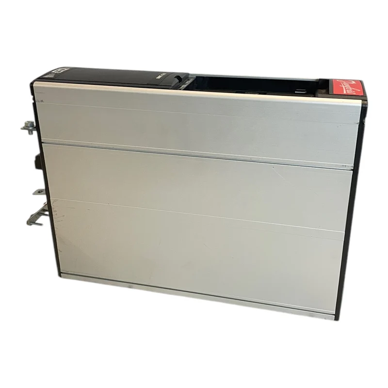 Danfoss 175Z0031 Frequenzumrichter 1,7kVA VLT5001PT5B20STR3D0F00A00C0 Industrie
