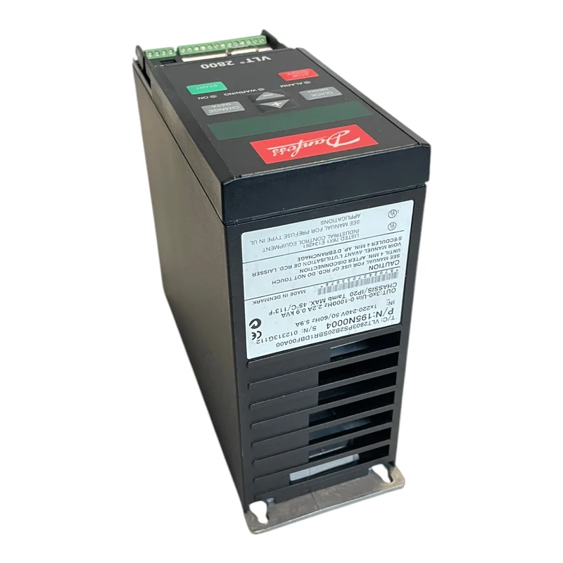 Danfoss 195N0004 Frequenzumrichter 0,9kVA VLT2803PS2B20STR1DBF10A00 Industrie