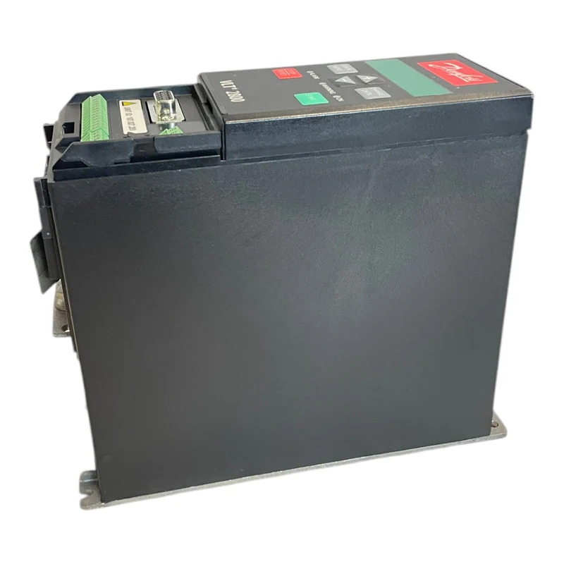 Danfoss 134H5292 Frequenzurmichter 1,3kVA VLT2805PS2B20SBR4DBF12A00C1 Industrie