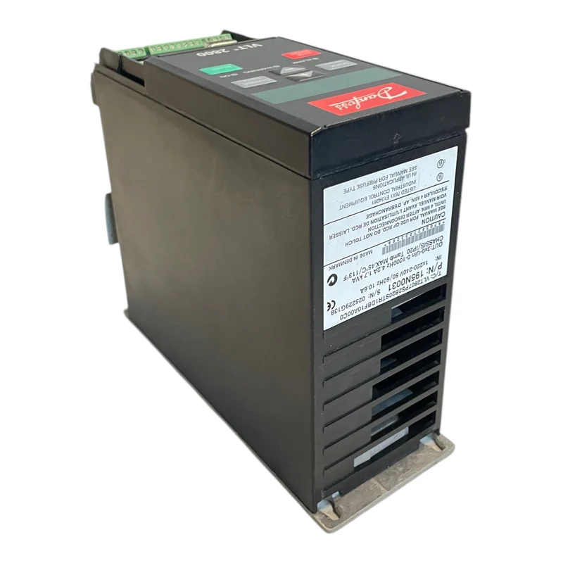 Danfoss 195N0031 Frequenzumrichter 1,7kVA VLT2807PS2B20STR1DBF10A00C0 Industrie
