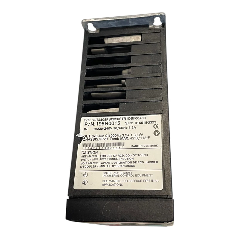 Danfoss 195N0015 Frequenzumrichter 1,3kVA VLT2805PS2B20STR1DBF00A00 Industrie