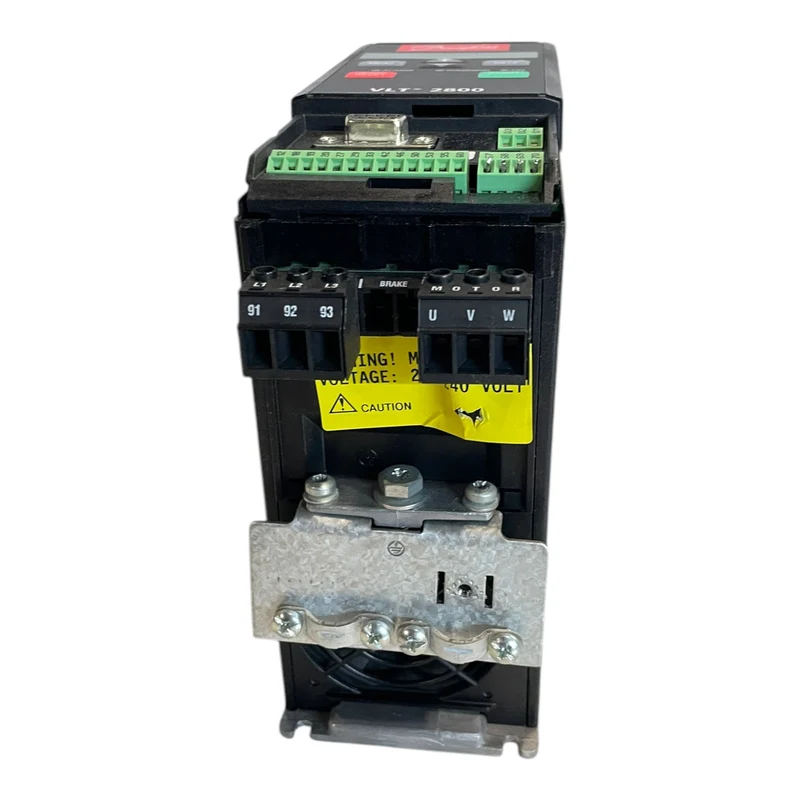 Danfoss 195N0015 Frequenzumrichter 1,3kVA VLT2805PS2B20STR1DBF00A00 Industrie