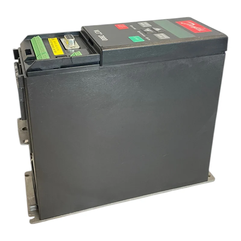 Danfoss 195N0015 Frequenzumrichter 1,3kVA VLT2805PS2B20STR1DBF00A00 Industrie