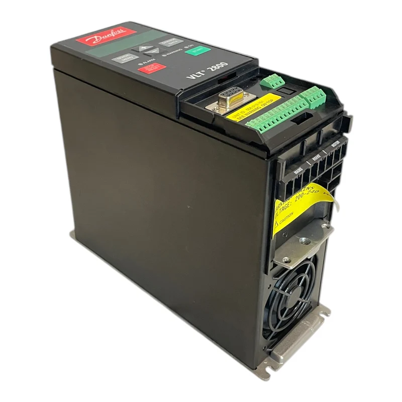 Danfoss 195N0027 Frequenzumrichter 1,7kVA VLT2807PS2B20STR1DBF00A00 Industrie