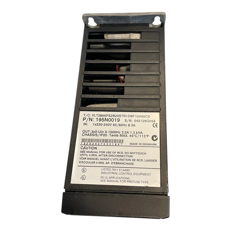 Danfoss 195N0019 Frequenzumrichter 1,3kVA VLT2805PS2B20STR1DBF10A00C0 Industrie