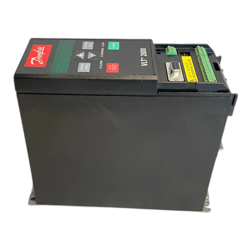 Danfoss 195N0019 Frequenzumrichter 1,3kVA VLT2805PS2B20STR1DBF10A00C0 Industrie