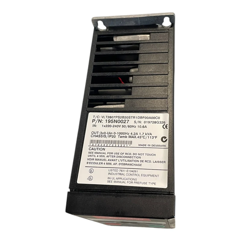 Danfoss 195N0027 Frequenzumrichter 1,7kVA VLT2807PS2B20STR1DBF00A00C0 Industrie