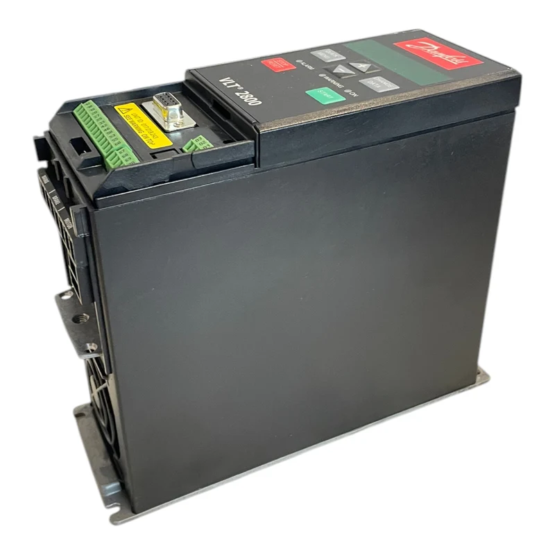 Danfoss 195N0027 Frequenzumrichter 1,7kVA VLT2807PS2B20STR1DBF00A00C0 Industrie