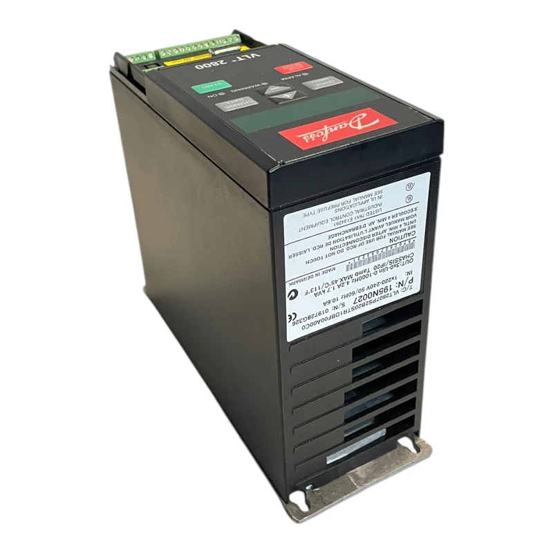 Danfoss 195N0027 Frequenzumrichter 1,7kVA VLT2807PS2B20STR1DBF00A00C0 Industrie