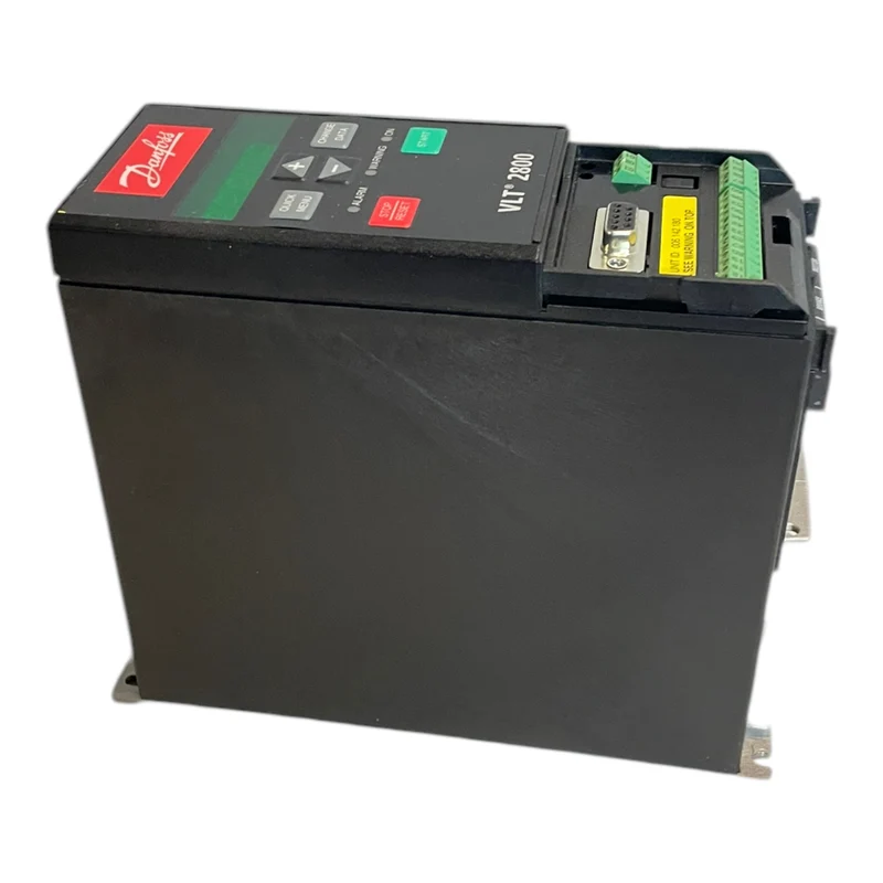 Danfoss 195N0027 Frequenzumrichter 1,7kVA VLT2807PS2B20STR1DBF00A00 Industrie