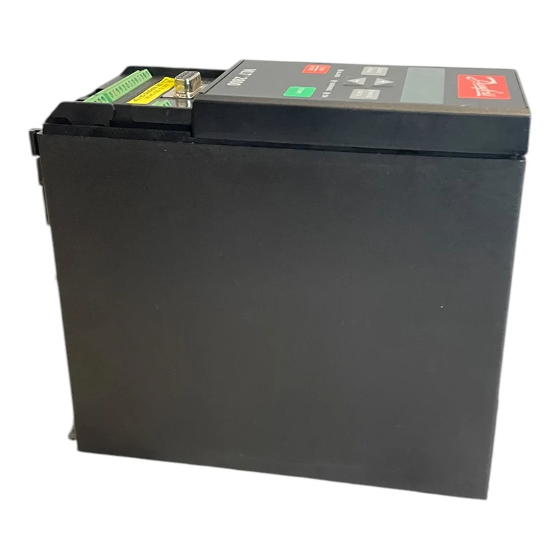 Danfoss 195N0027 Frequenzumrichter 1,7kVA VLT2807PS2B20STR1DBF00A00 Industrie