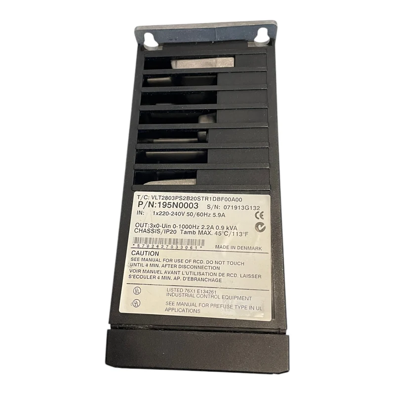 Danfoss 195N0003 Frequenzumrichter 0,9kVA VLT2803PS2B20STR1DBF00A00 Industrie