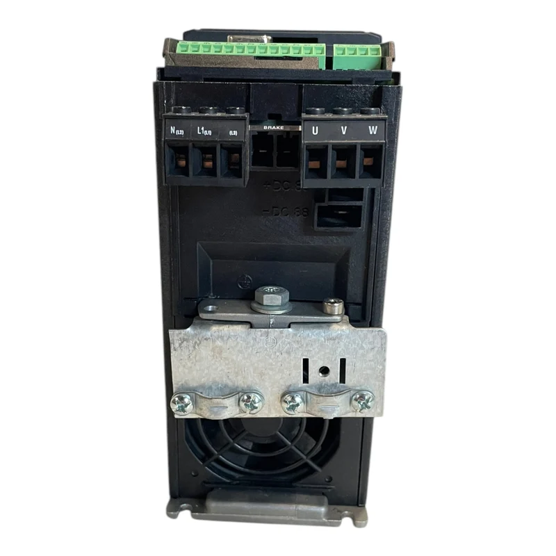 Danfoss 195N0003 Frequenzumrichter 0,9kVA VLT2803PS2B20STR1DBF00A00 Industrie