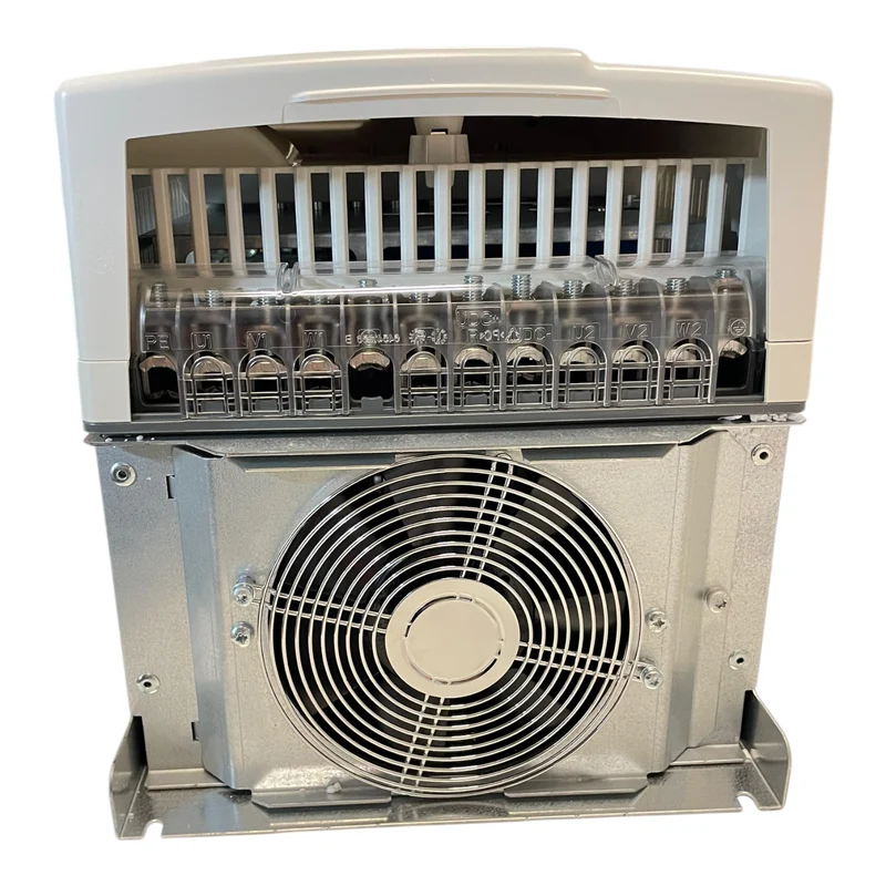 ABB ACS800-01-0060-7+P904 Frequenzumrichter für industriellen Einsatz