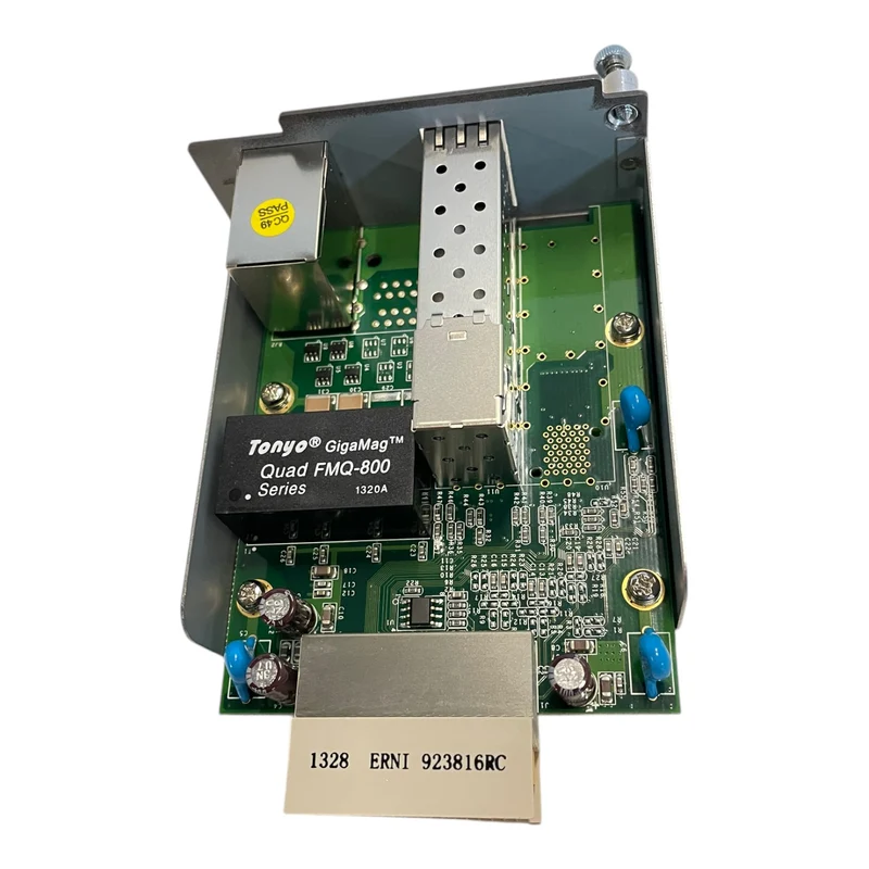 Moxa PM-7200-2GTXSFP Ethernet Erweiterungsmodul für industriellen Einsatz