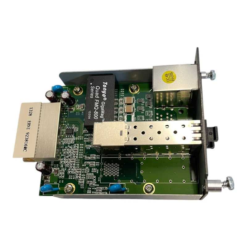 Moxa PM-7200-2GTXSFP Ethernet Erweiterungsmodul für industriellen Einsatz