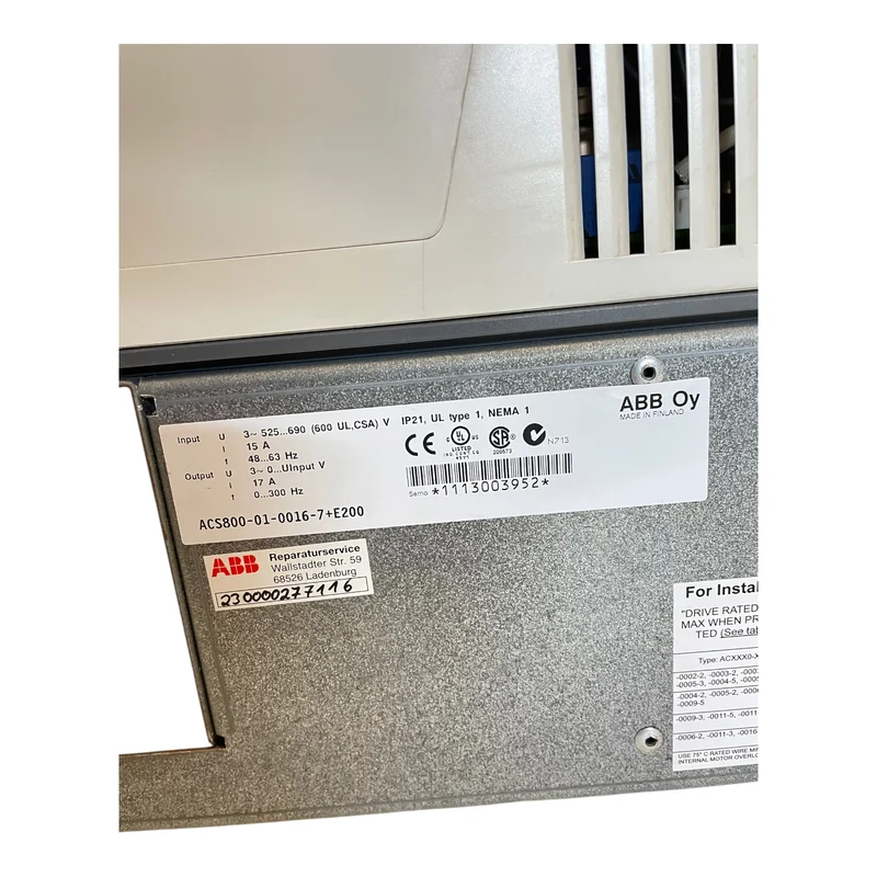 ABB ACS800-01-0016-7+E200 Frequenzumrichter 525-690V 15A 48/63Hz Industrie