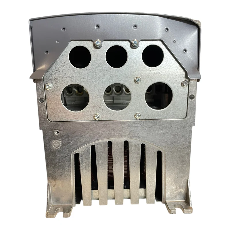 Vacon NXP00046-A5L1SSS-A1A2000000 Frequenzumrichter 3kW 525-690V 50/60Hz 4,5A