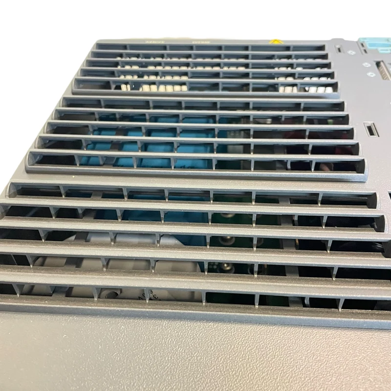 Siemens SINAMICS Umrichter 7,5kW 690V Power Module 260 6SL3225-0BH27-5AA1